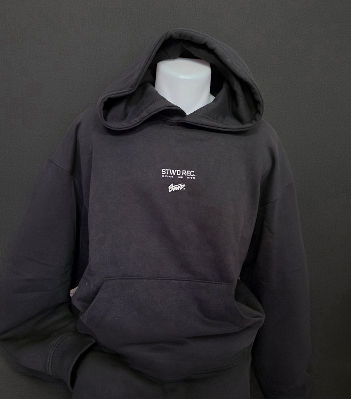 Sweat pull & bear gris - photo numéro 3