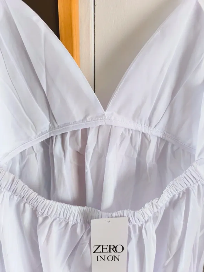 Robe longue blanche élastique col en V femme L - photo numéro 9