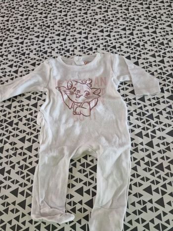 Pyjama taille 1 mois