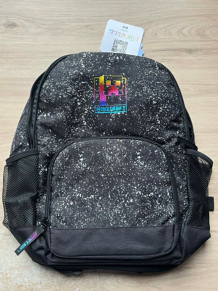 Cartable Sac a dos Minecraft noir
Neuf avec étiquette
- photo numéro 1