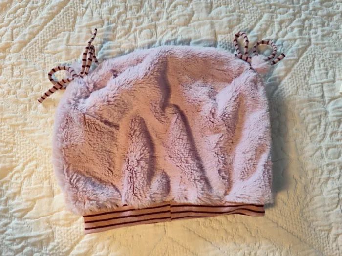 Bonnet fille lilas - photo numéro 2