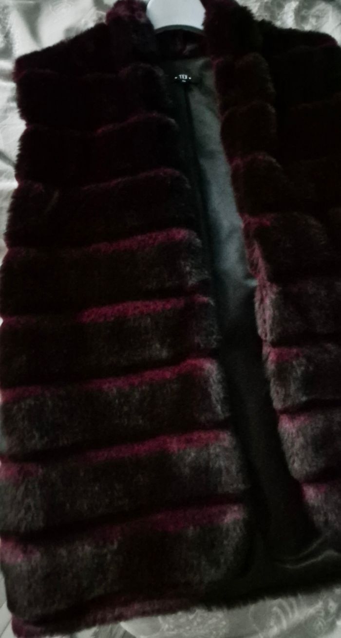 Doudoune fourrure synthétique sans manche - photo numéro 2