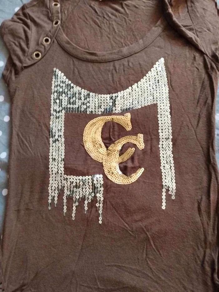 Tee-shirt paillettes - photo numéro 3