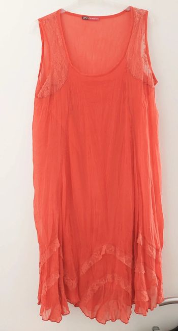 Mignonne robe corail T 4 DPM
