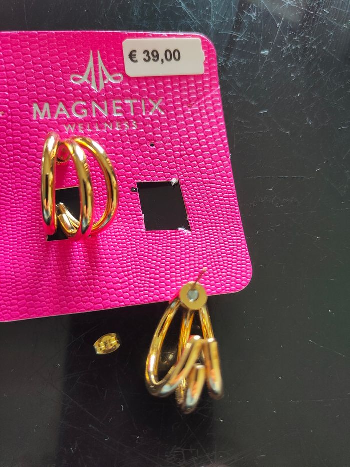 Boucles d'oreilles magnétiques plaquées or - photo numéro 5