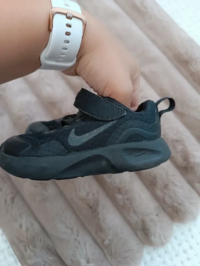 🔸 Baskets Noires Nike Enfant 22🔸 - photo numéro 5