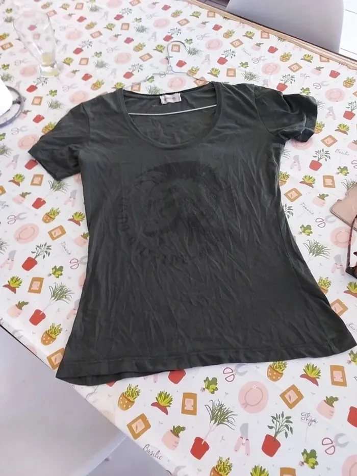T shirt - photo numéro 4