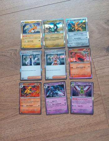 Lot de cartes Pokémon holographiques Écarlate et violet destinées de paldea 