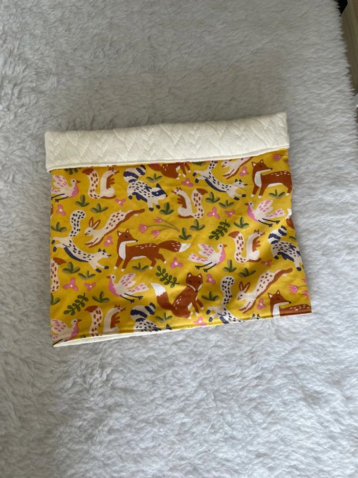 Snoods blanc renard lapin et oiseaux