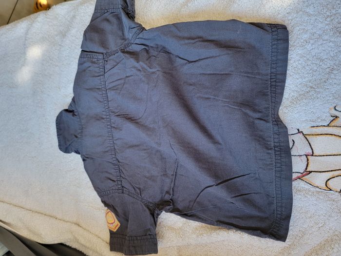 Lot de vêtements 2 ans garçon - photo numéro 10