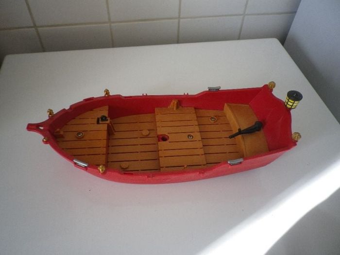 BATEAU