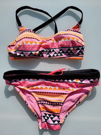 Superbe maillot de bain 👙 2 pièces Nabaiji, 14 ans