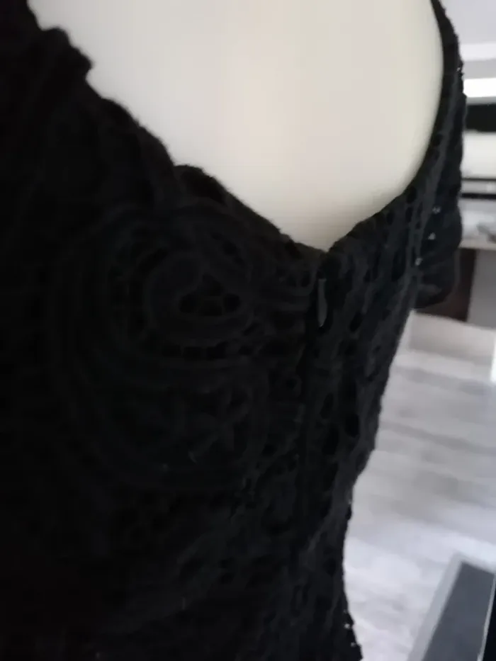 Robe noire Faust 38 - photo numéro 3