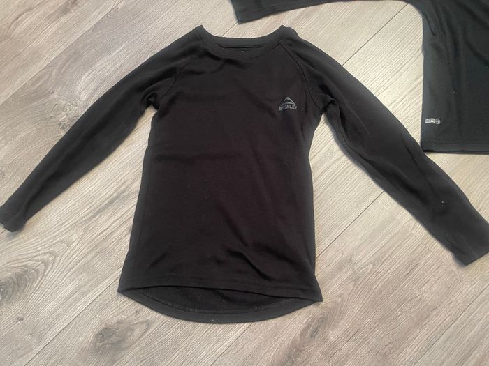 Lot de 2 sous pull 6 ans - photo numéro 2
