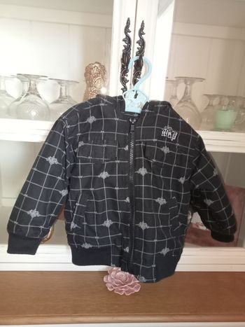 Blouson/ veste mi saison doublé bebe garçon taille 12 mois excellent état