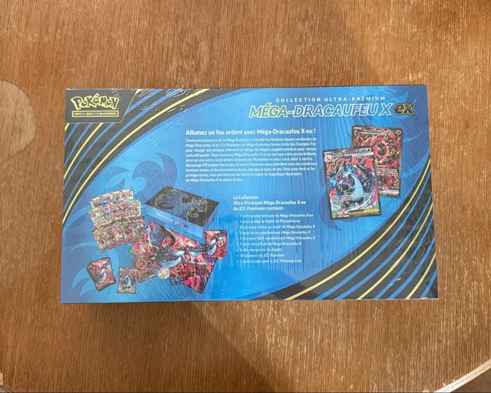 UPC Pokémon Dracaufeu Flammes Fantasmagoriques - photo numéro 2