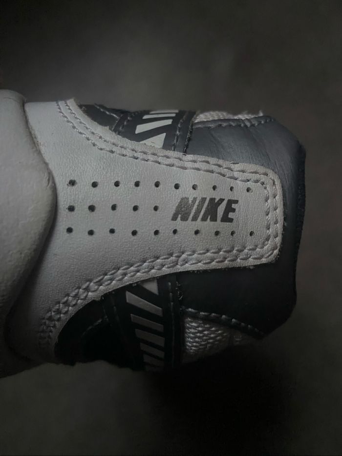 Paire de Nike initiator - Taille 43 - photo numéro 3