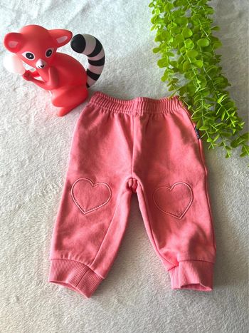 Très beau pantalons style jogging pour bébé fille