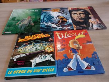   Lot de 5 BD, divers,(5, 99 les 5)(11)