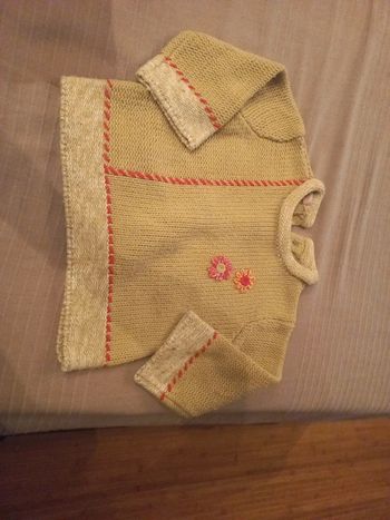 Beau pull d'hiver 24 mois