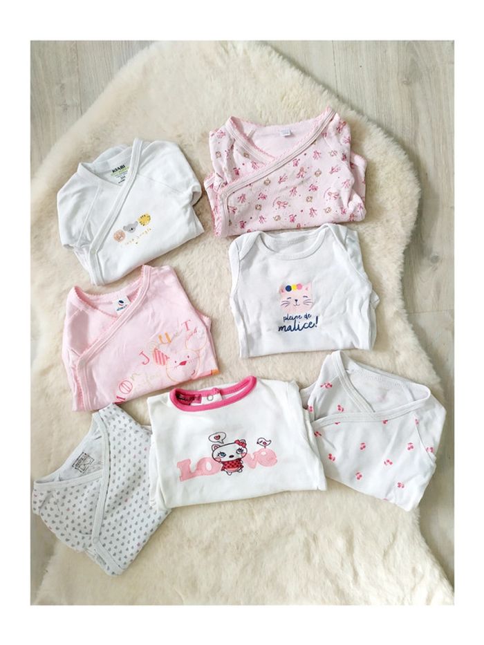 Lot de 7 bodys bébé fille 3 mois manches longues