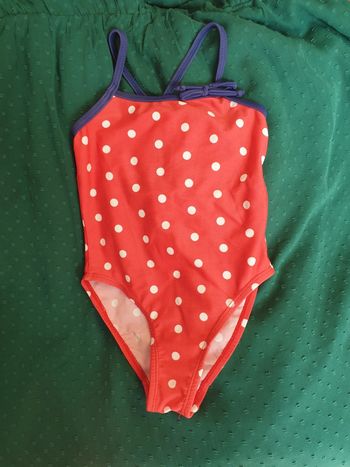 Maillot de bain à pois 2 ans