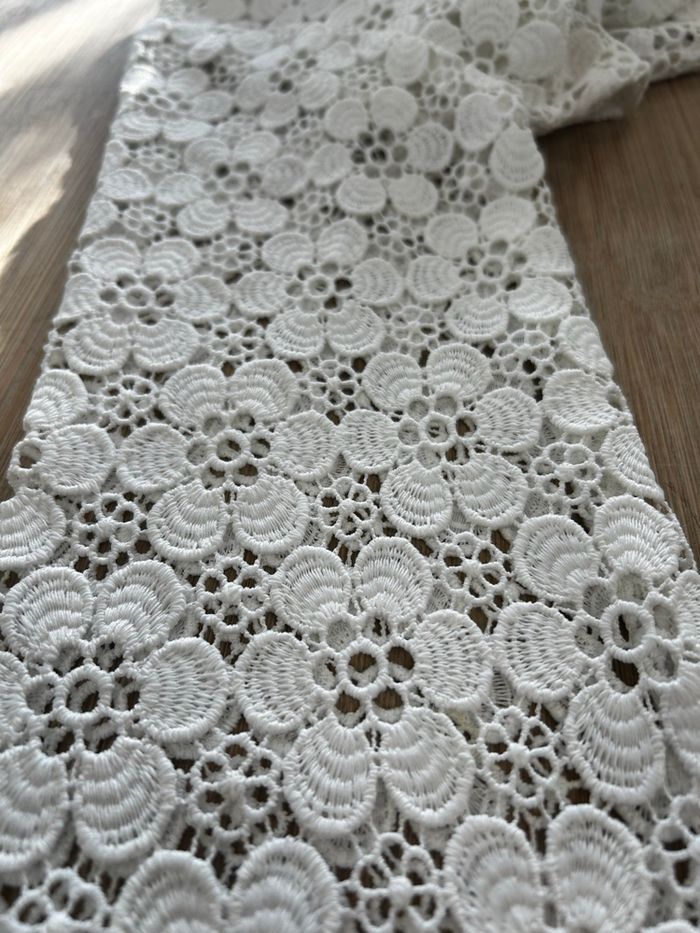 Boléro en dentelle blanche Zara - photo numéro 8