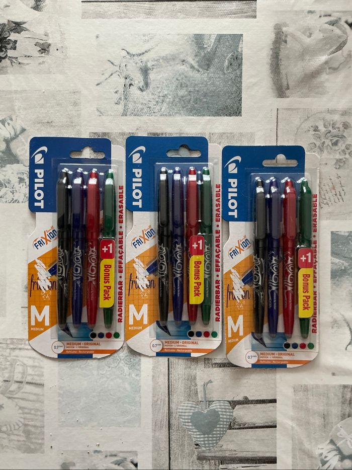 Étui stylos effaçables PILOT FRICTION OU KLEER - photo numéro 3