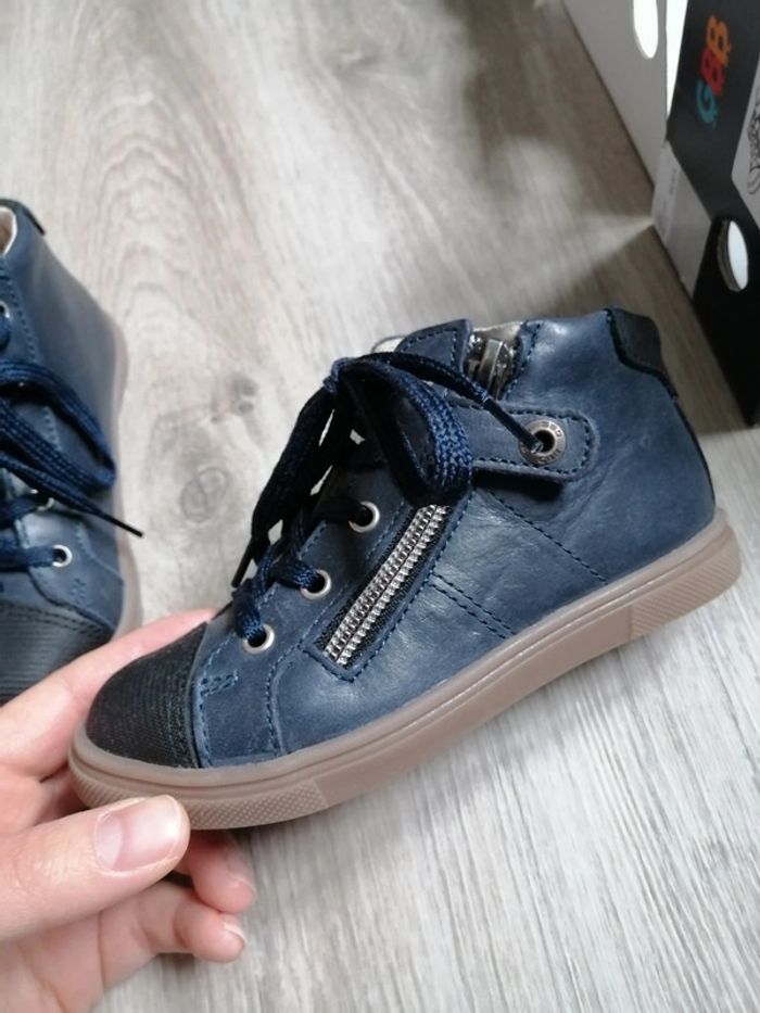 Chaussure - photo numéro 2