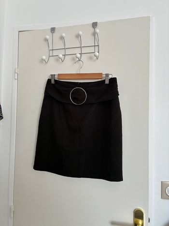 Jupe noire effet ceinture à boucle Lili Sidonio molly braken – Taille M