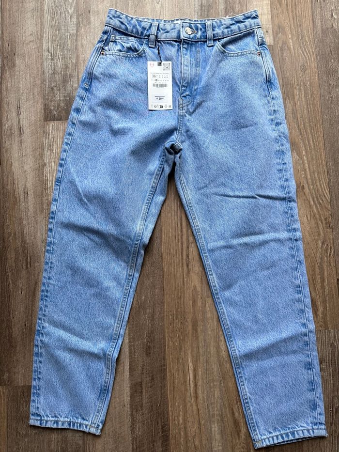 - Jeans Zara   - Taille 36  - Neuf avec étiquette