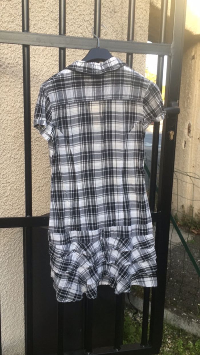 Jolie robe à carreaux 👗 - photo numéro 3