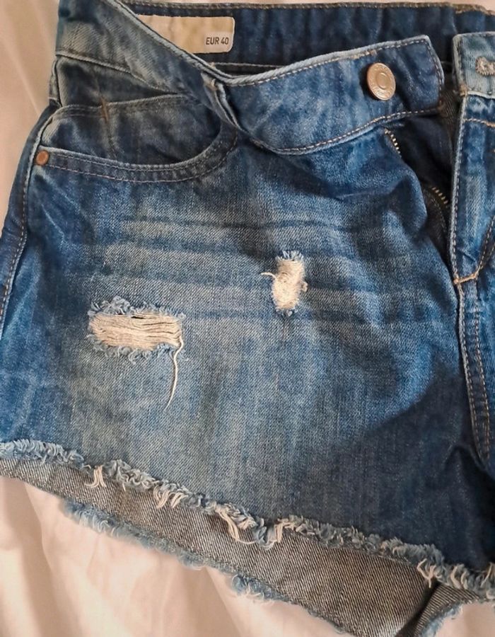 Short jeans taille 40 - photo numéro 4