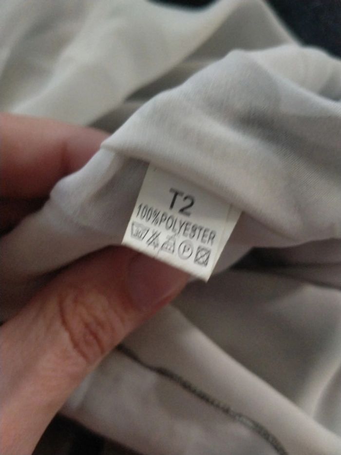 Robe T:2 neuf - photo numéro 11