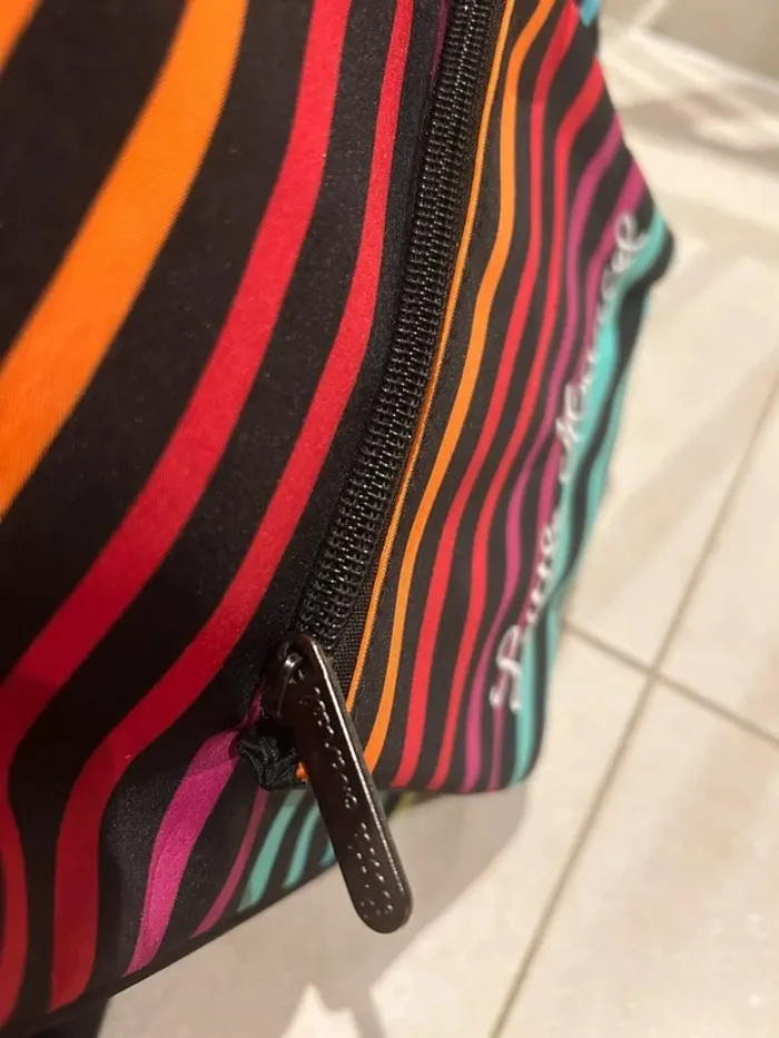 Sac pochette bandoulière rigide plate Little Marcel - photo numéro 6