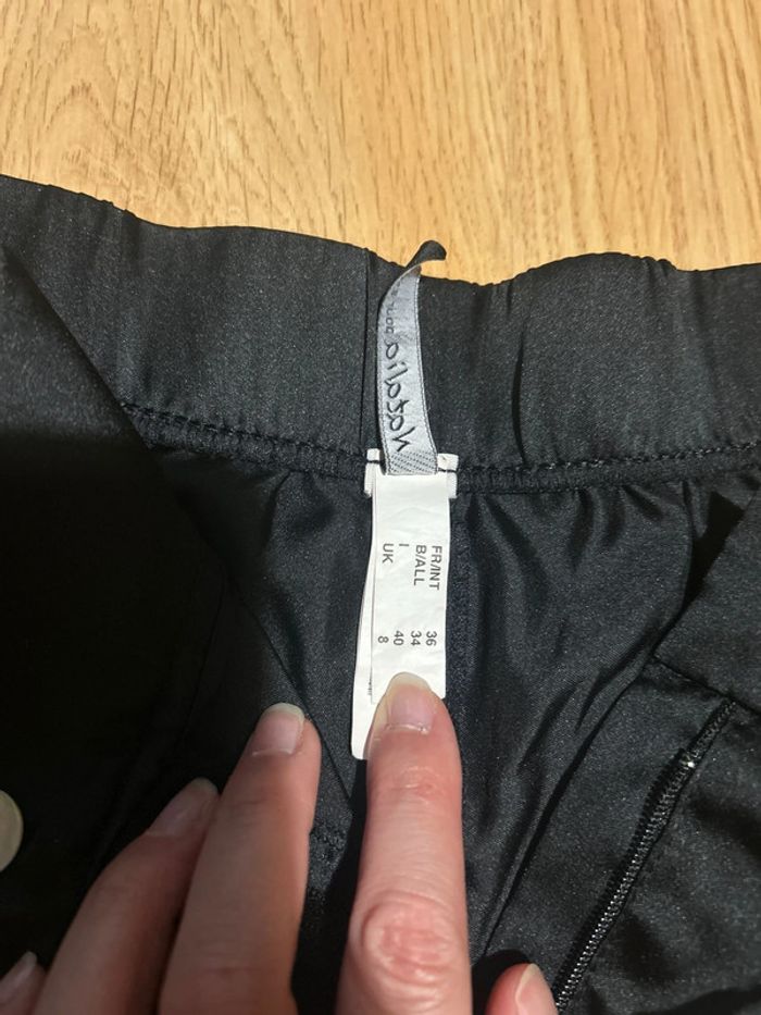 Mini short satin neuf - photo numéro 2