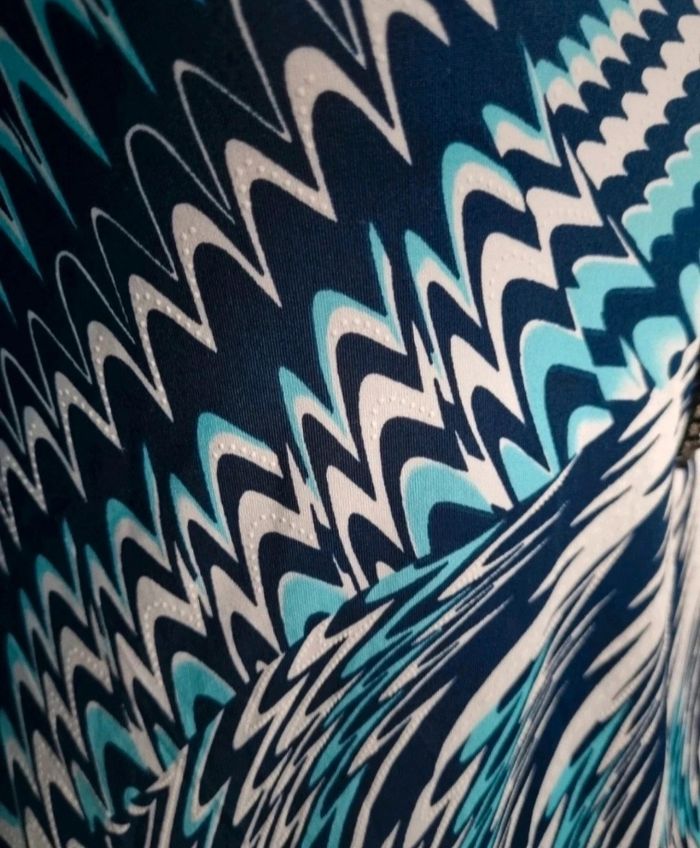 Blouse à motifs avec strass taille 40 - photo numéro 5