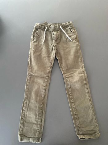 Pantalon tape à l’œil 6 ans