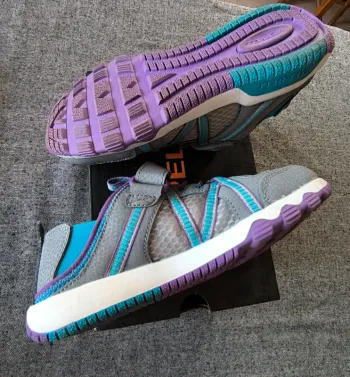 Baskets Merrell, barefoot, Comme neuve, Pointure 34
