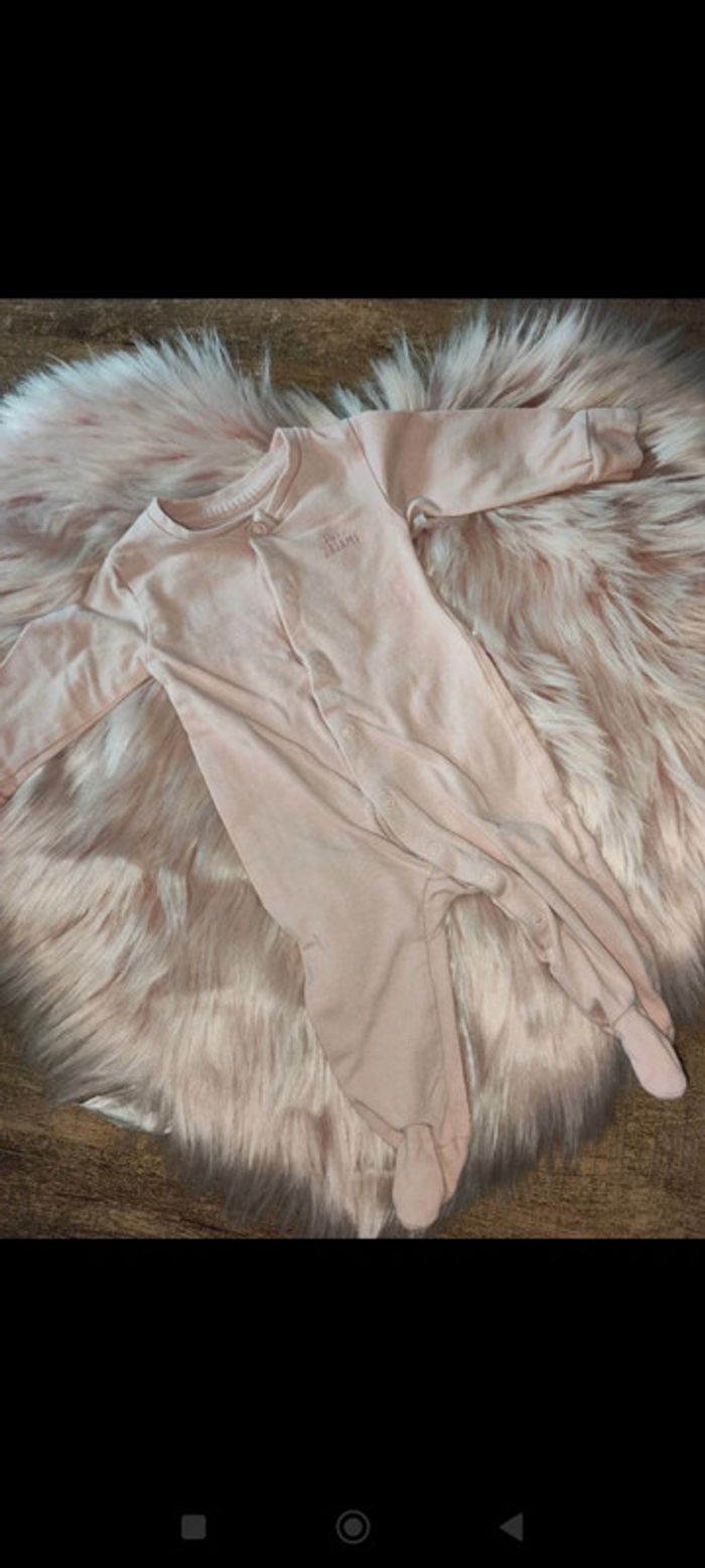 Lot de 14 pyjamas 1 mois - photo numéro 10