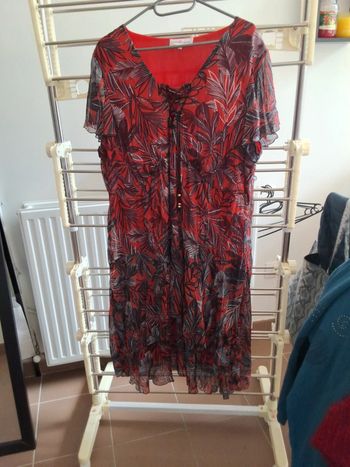 Robe orange marron avec motifs feuilles taille 5