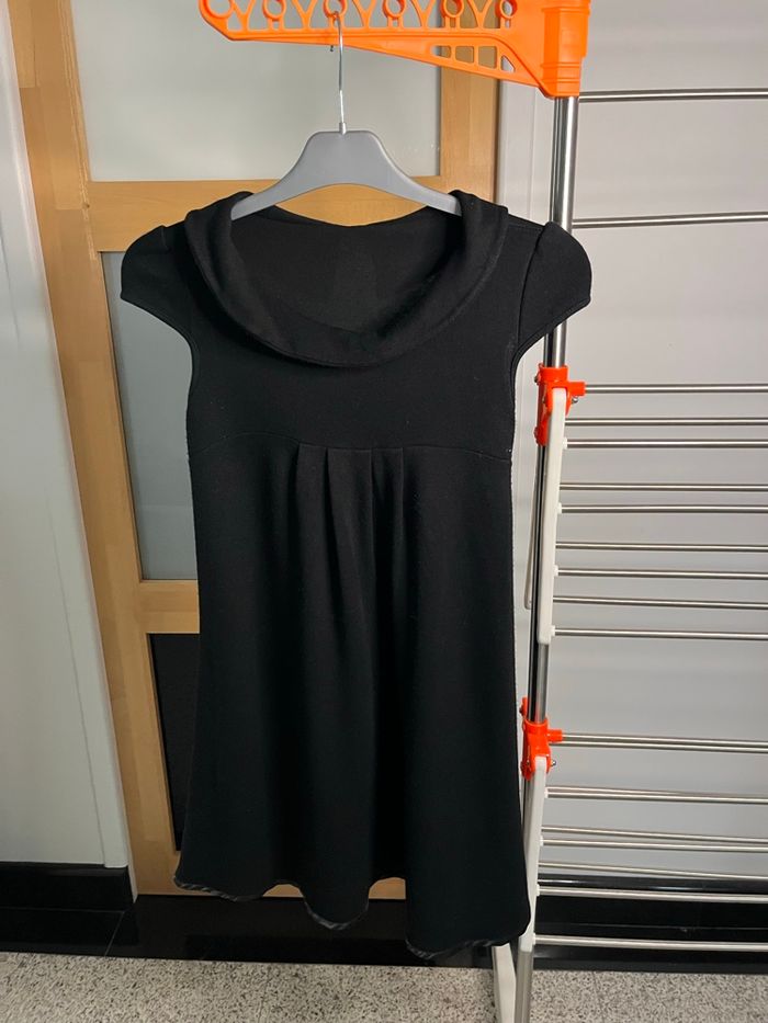 Robe noire col Claudine - photo numéro 2