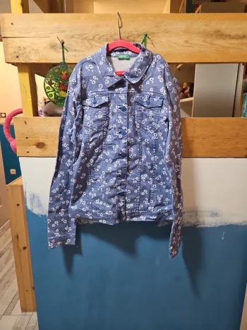 Veste fille 13/14 ans 170 cm  United color of benetton