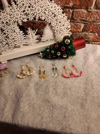 Lot de boucles d'oreilles pendante multicolore artisanale