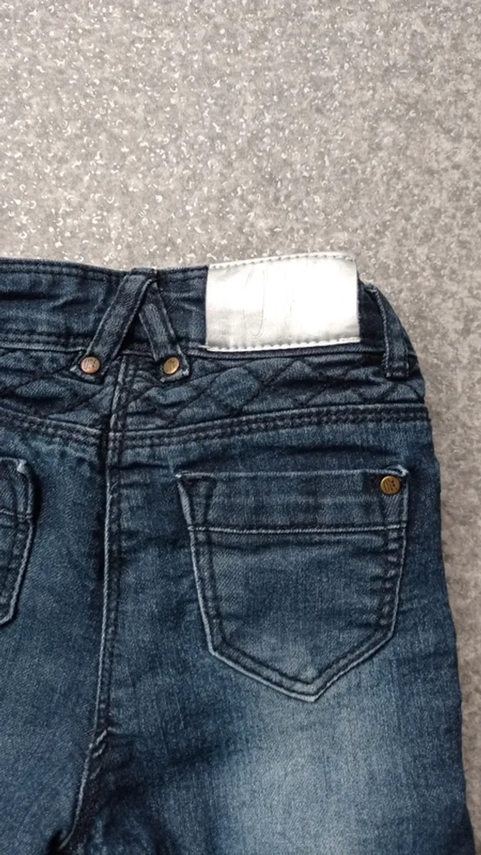 Orchestra pantalon doublé
Taille 3 ans
Très bon état - photo numéro 5