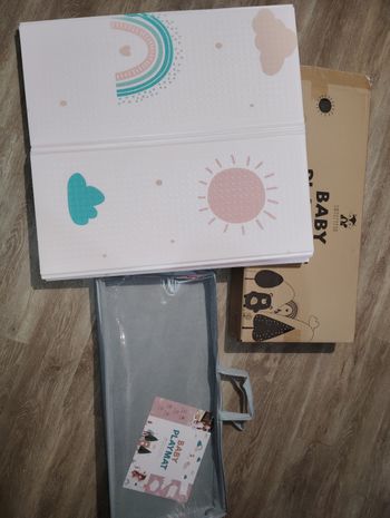 Grand tapis d'éveil bébé nuage et arc en ciel 150x180 cm