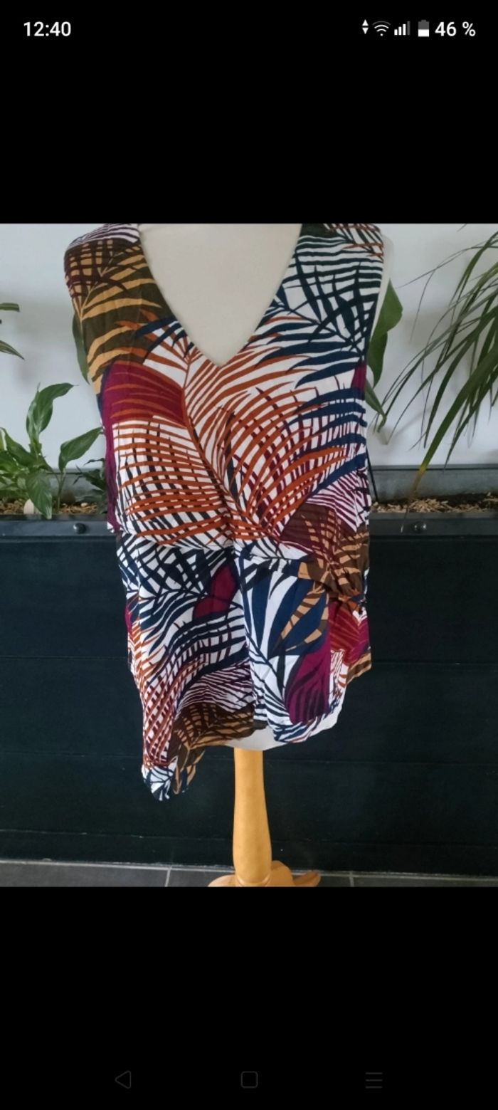 Blouse neuve sans manches Zamba - photo numéro 3