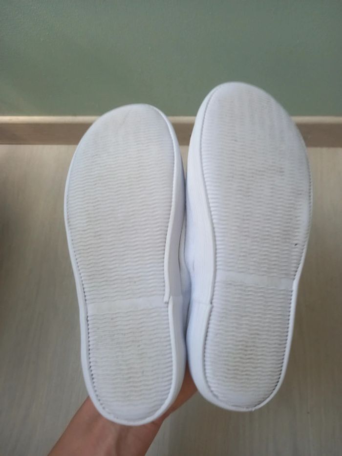 Pantoufles de gym taille 32 - photo numéro 2