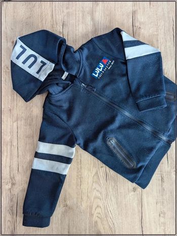 Veste à capuche 3 ans