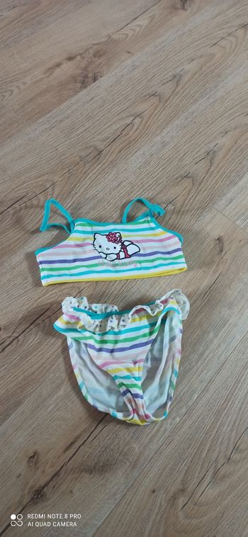 Maillot de bains h et M 6 ans